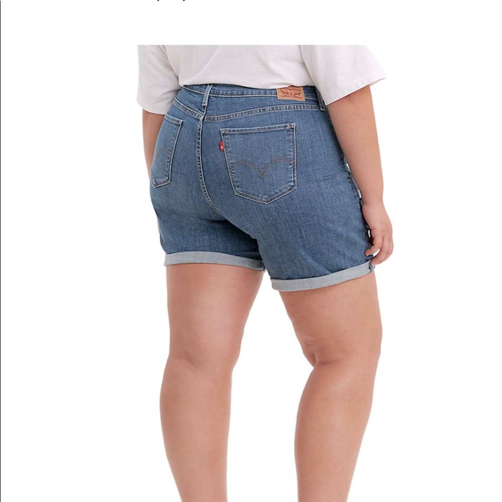 Levi Shorts